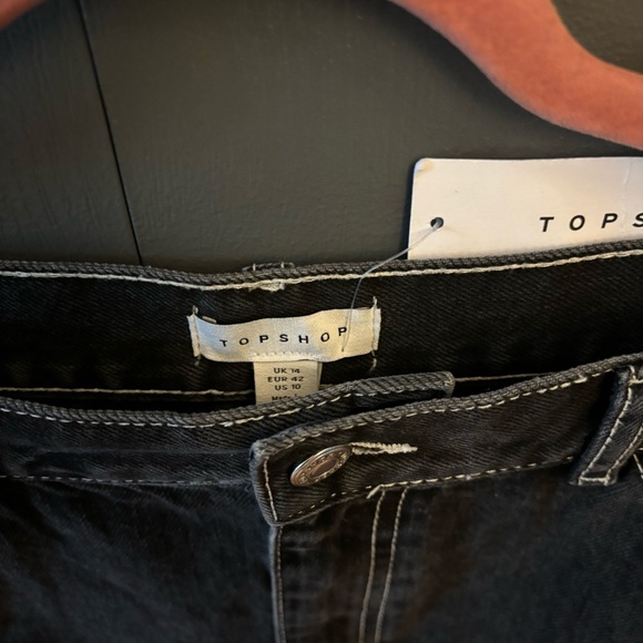 Topshop, denim skirt, US 10, zipper in front, NWT, new with tags - Picture 2 of 5